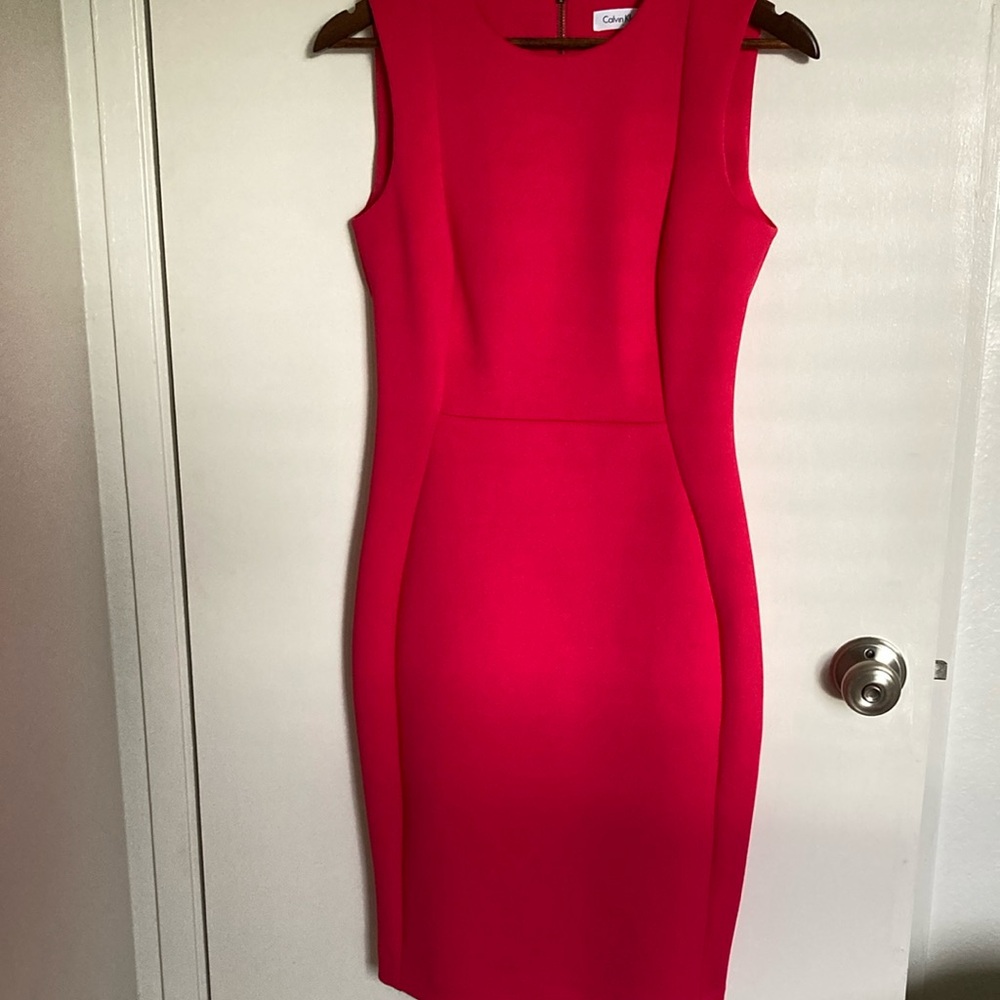 ❤️ Calvin Klein Sleeveless Dress